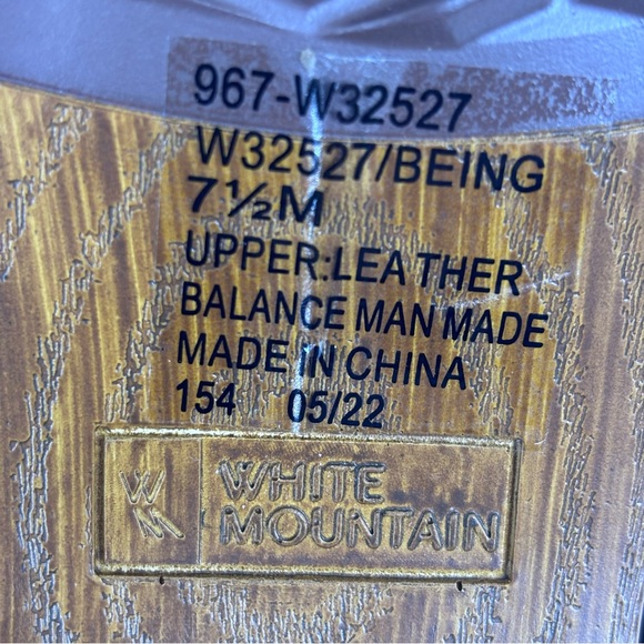 White Mountain Being Leather Platform Slingback Clogs Mules Adjustable Strap 7.5 - Picture 15 of 16